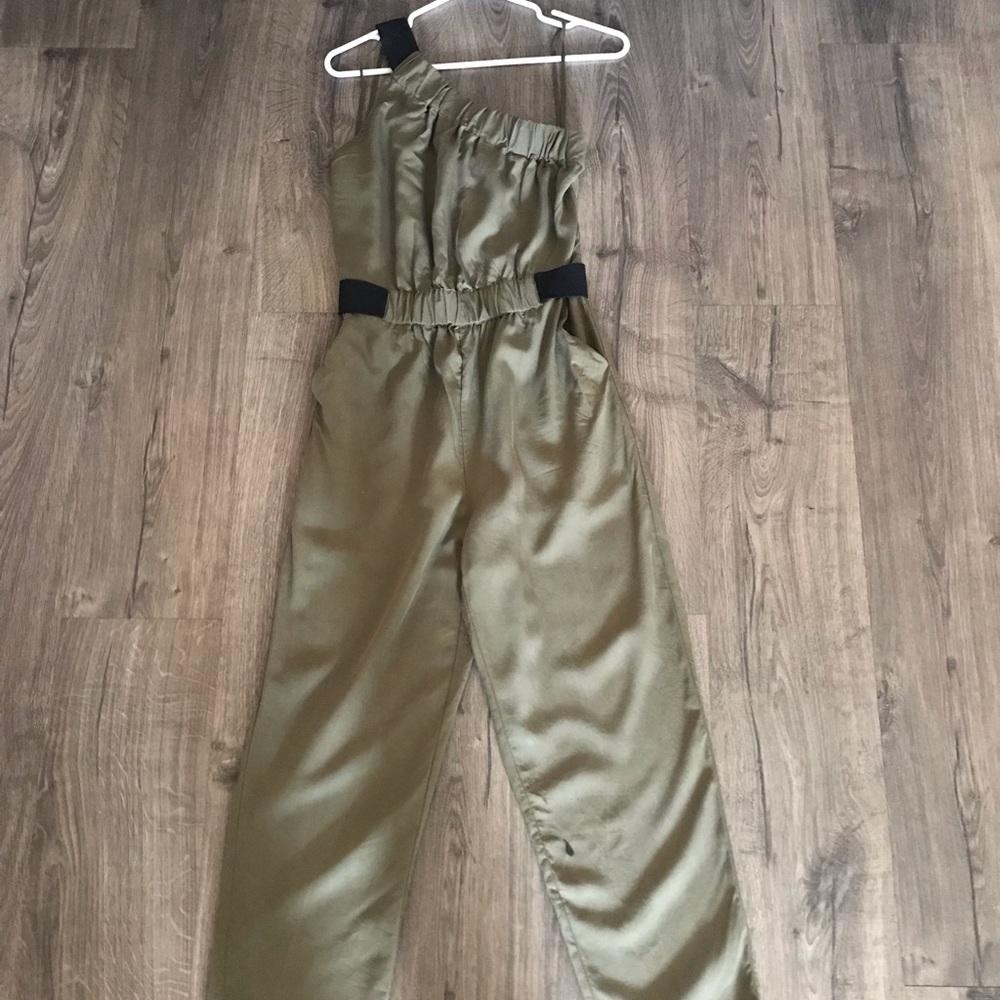 Army green one shoulder jumpsuit